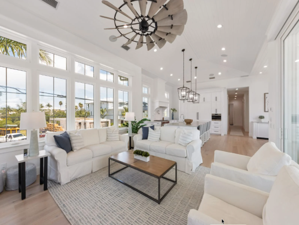Luxury Beach Retreat on Anna Maria Island - Unforgettable Getaway